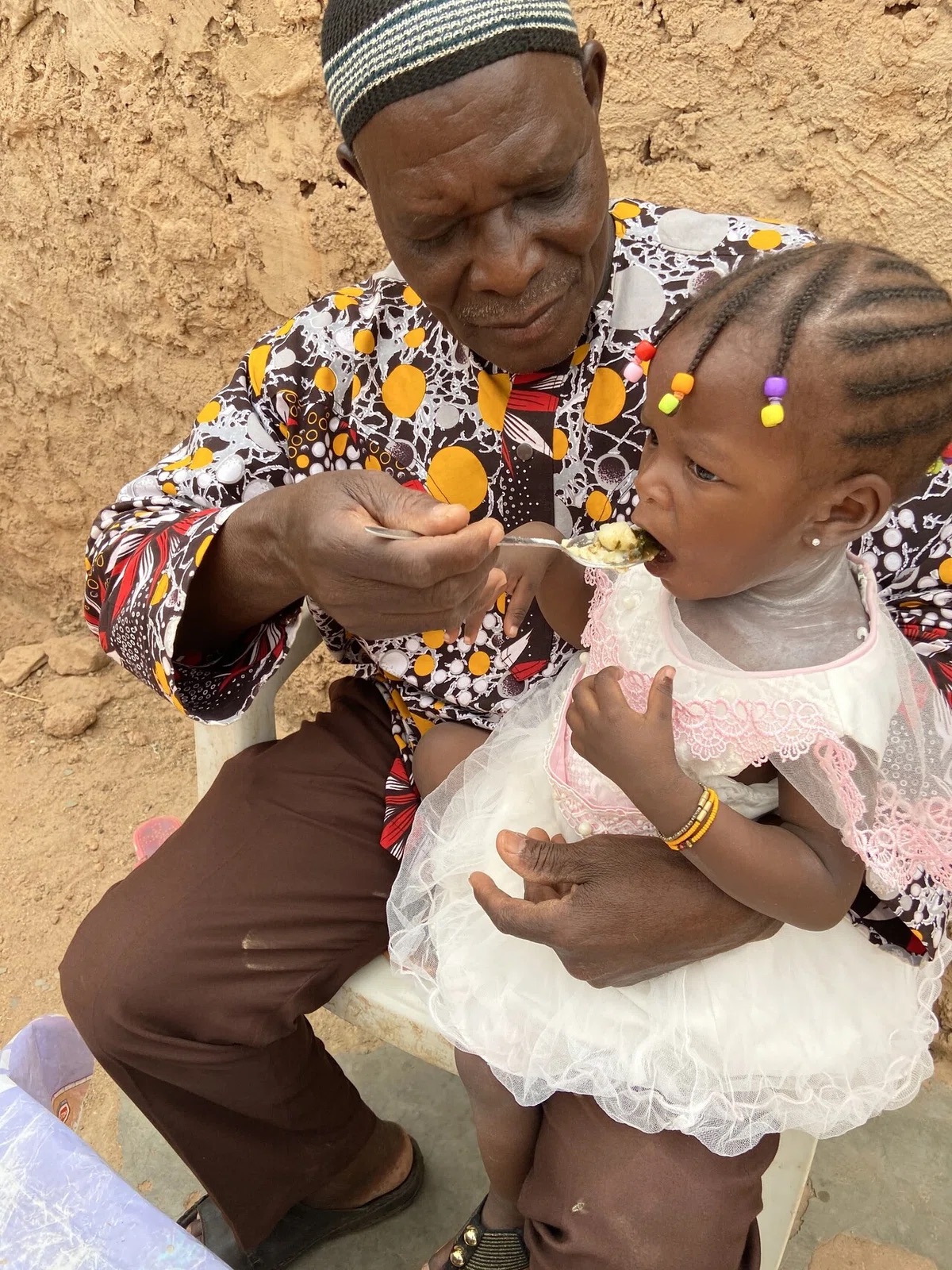 この日いちばんの年長者と女の子